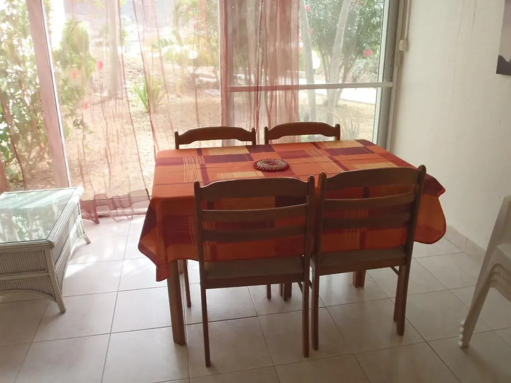 Apartamento Studio 27 Orient Bay