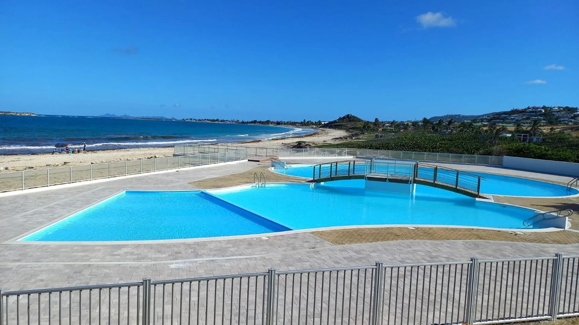 Studio 27 Orient Bay 0*,