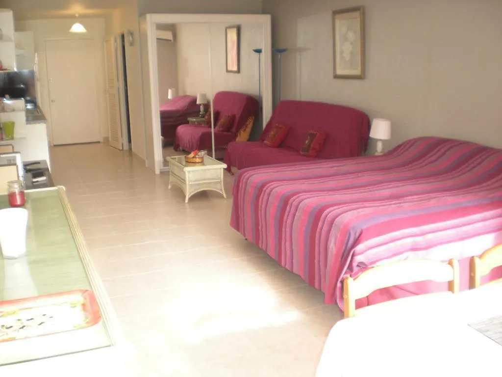 Apartamento Studio 27 Orient Bay
